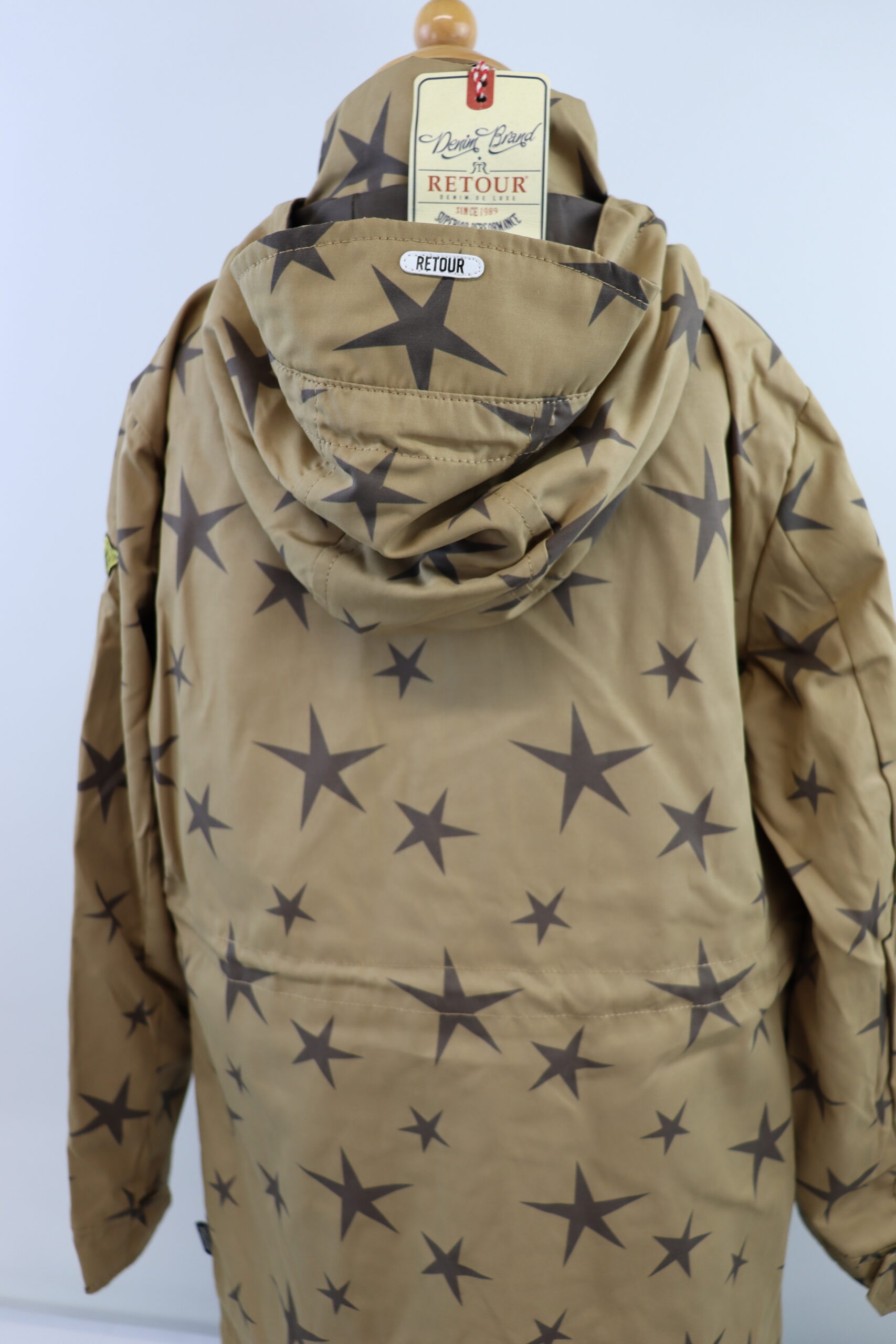 RETOURジャケット134-140